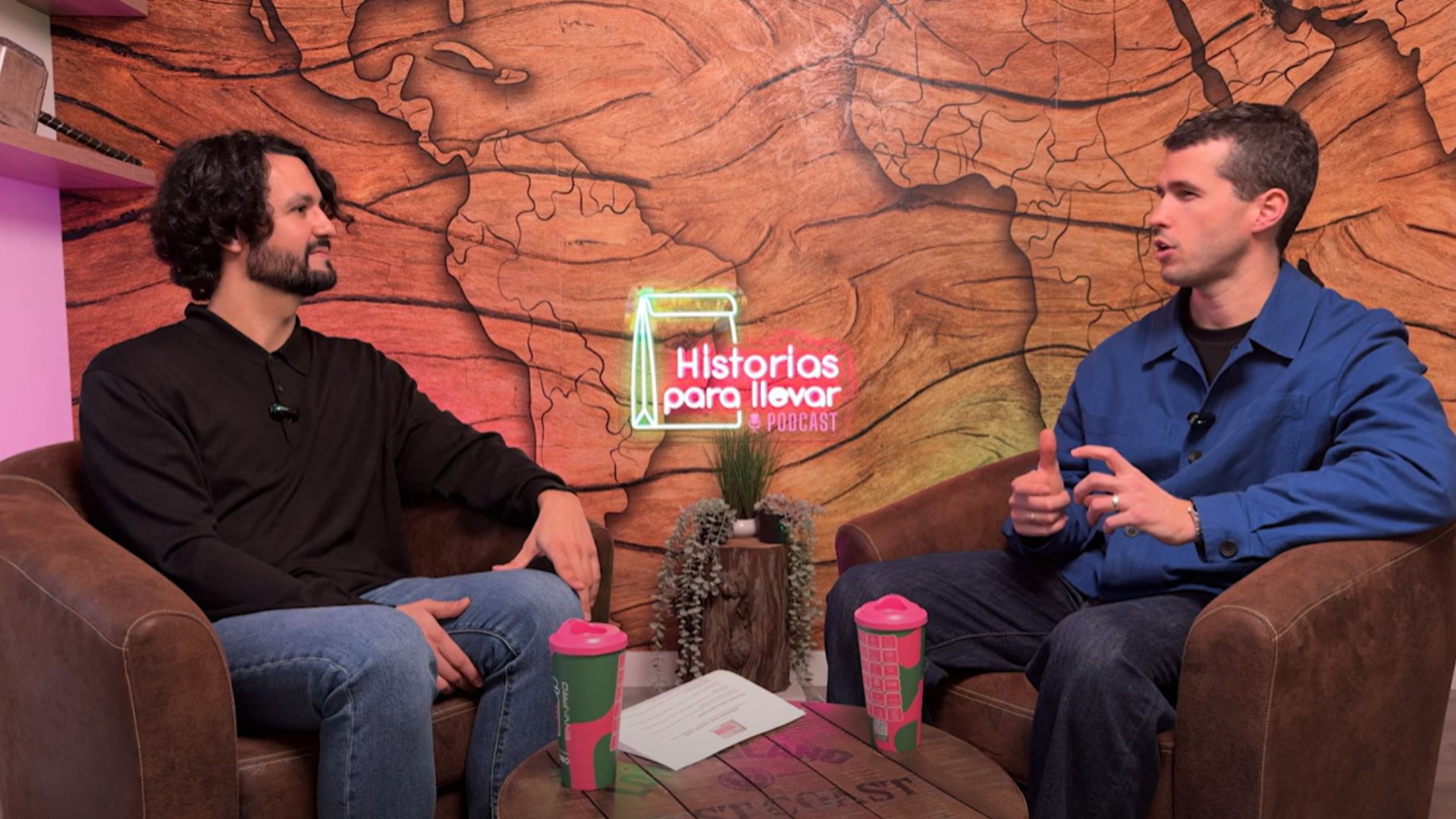 Hola Coffee y la revolución del café de especialidad en España: su historia en el podcast de Envapro